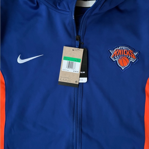 Nike New York Knicks Team Issue Warmup Pregame Hoodie Men Sz  XL Tall FB5730-495 - Picture 4 of 9